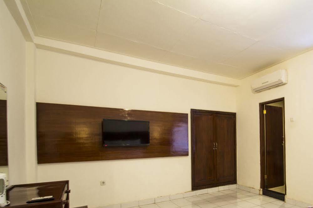 نزل Budhi Beach كوتا المظهر الخارجي الصورة